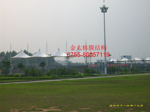 深圳楼村体育中心篮球场看台膜结构工程