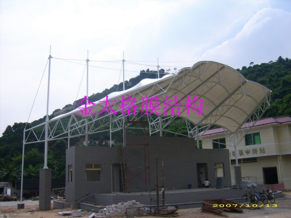 深圳麻勘社区舞台膜结构工程